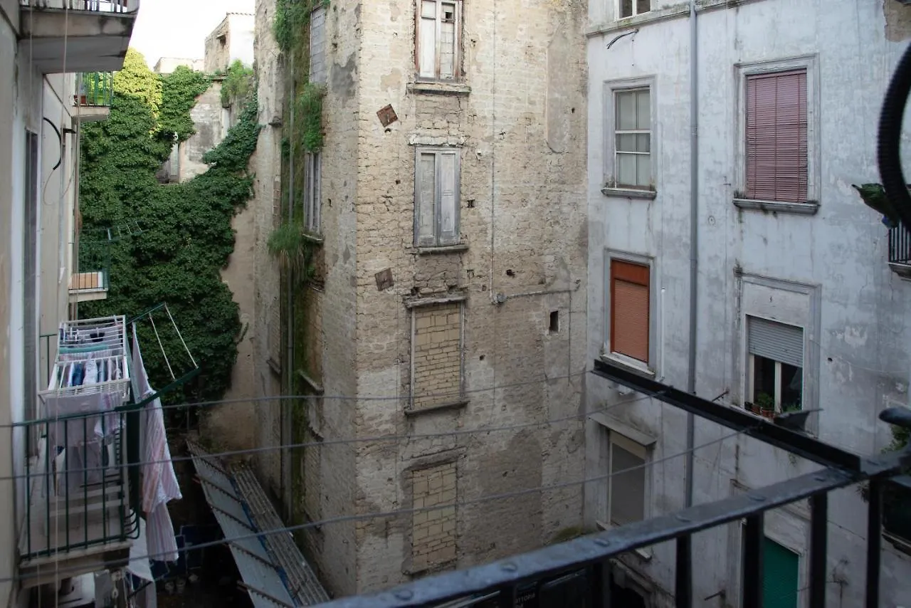 Domus Anticaglia By Domusextra Apartment Naples Italy
