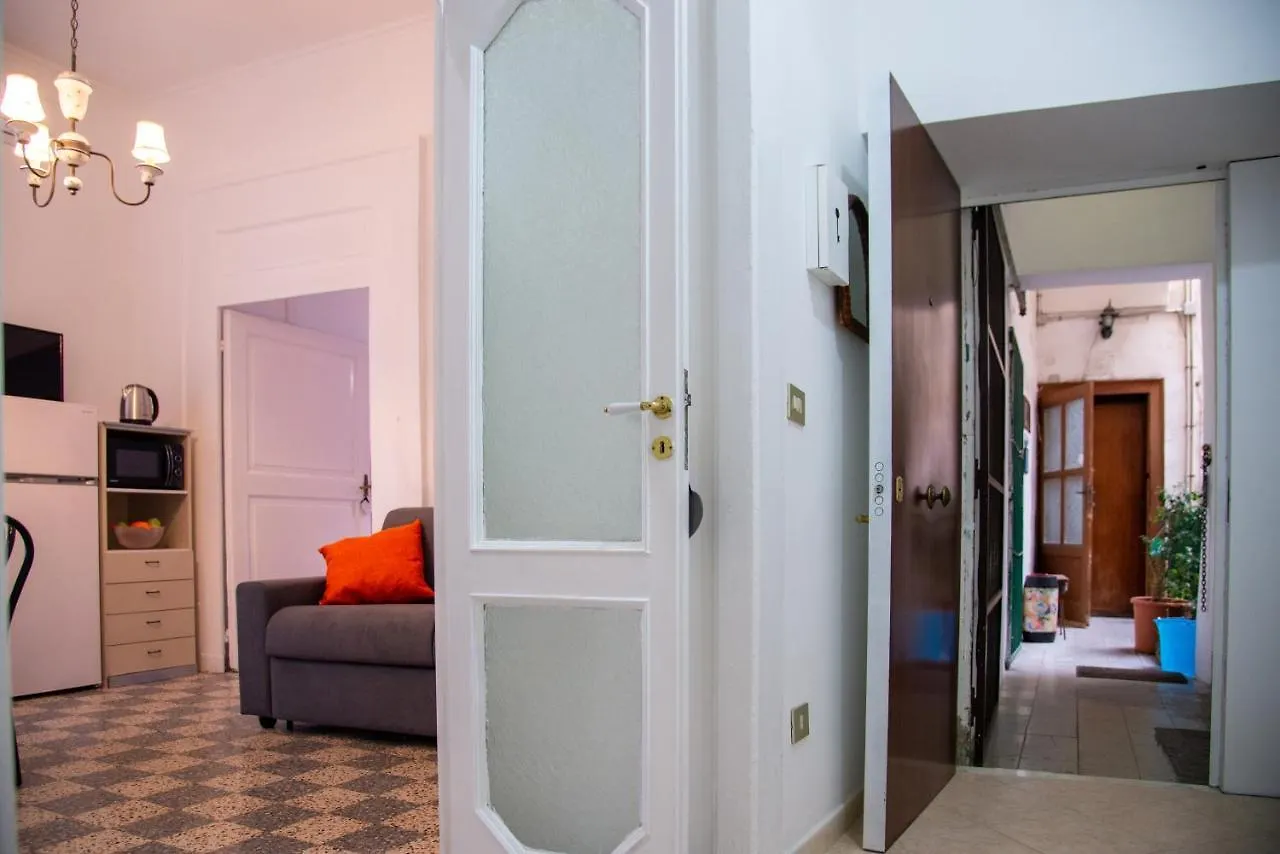 Domus Anticaglia By Domusextra Apartment Naples Italy
