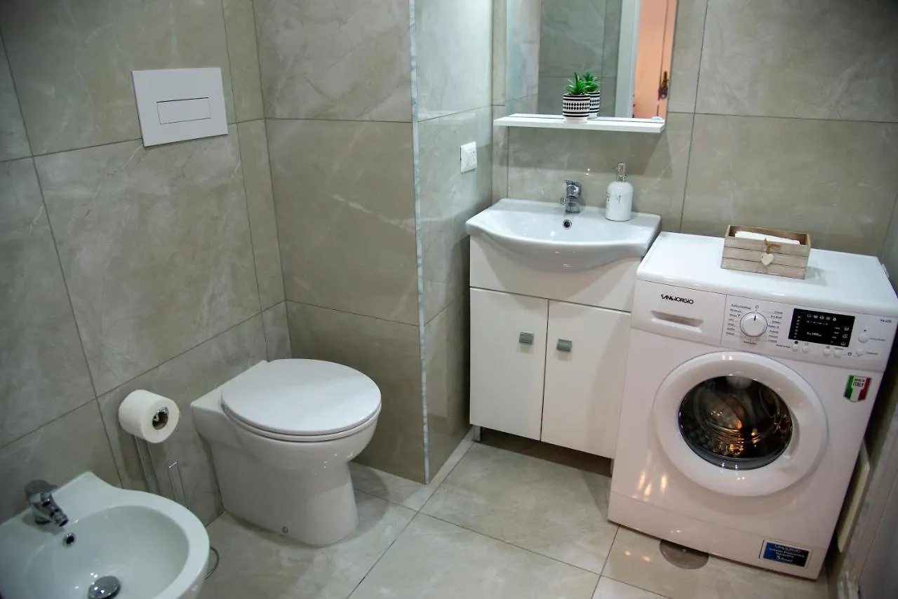 Domus Anticaglia By Domusextra Apartment Naples 0*,  Italy