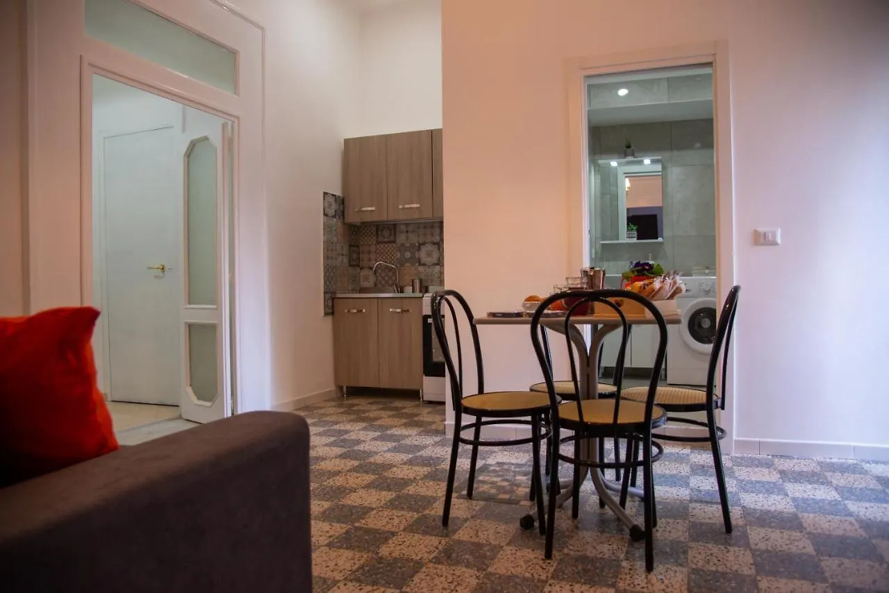 Domus Anticaglia By Domusextra Apartment Naples