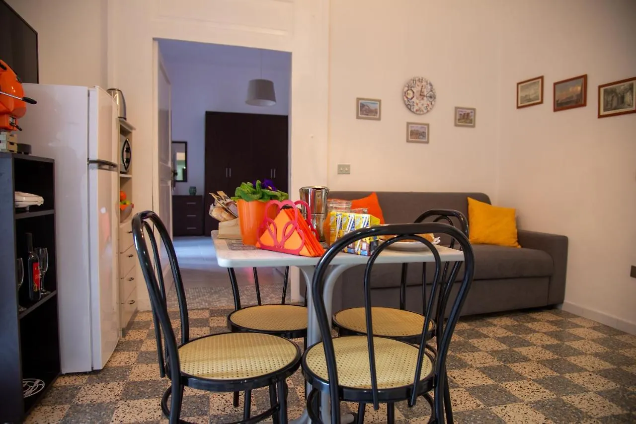 Domus Anticaglia By Domusextra Apartment Naples