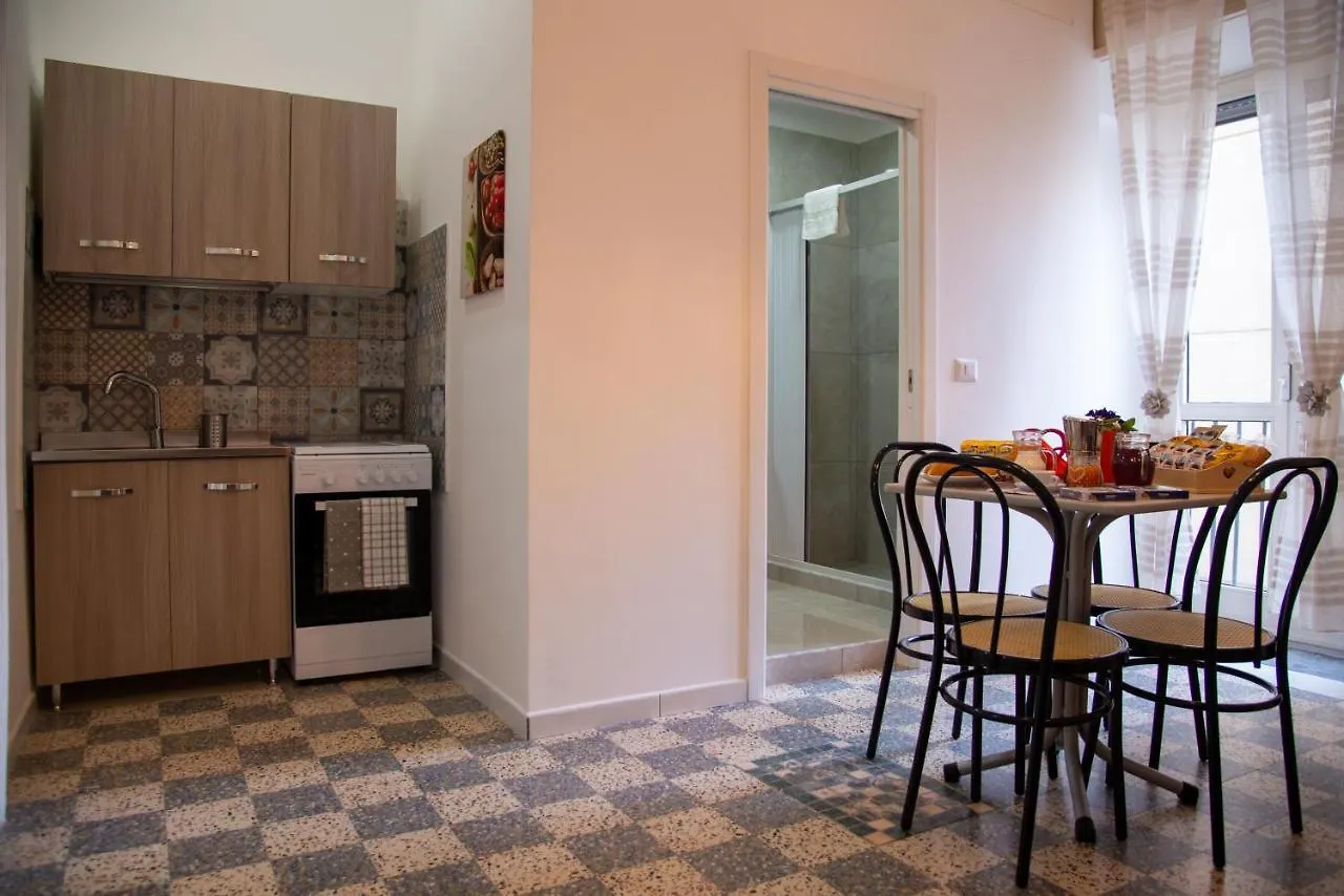 Domus Anticaglia By Domusextra Apartment Naples