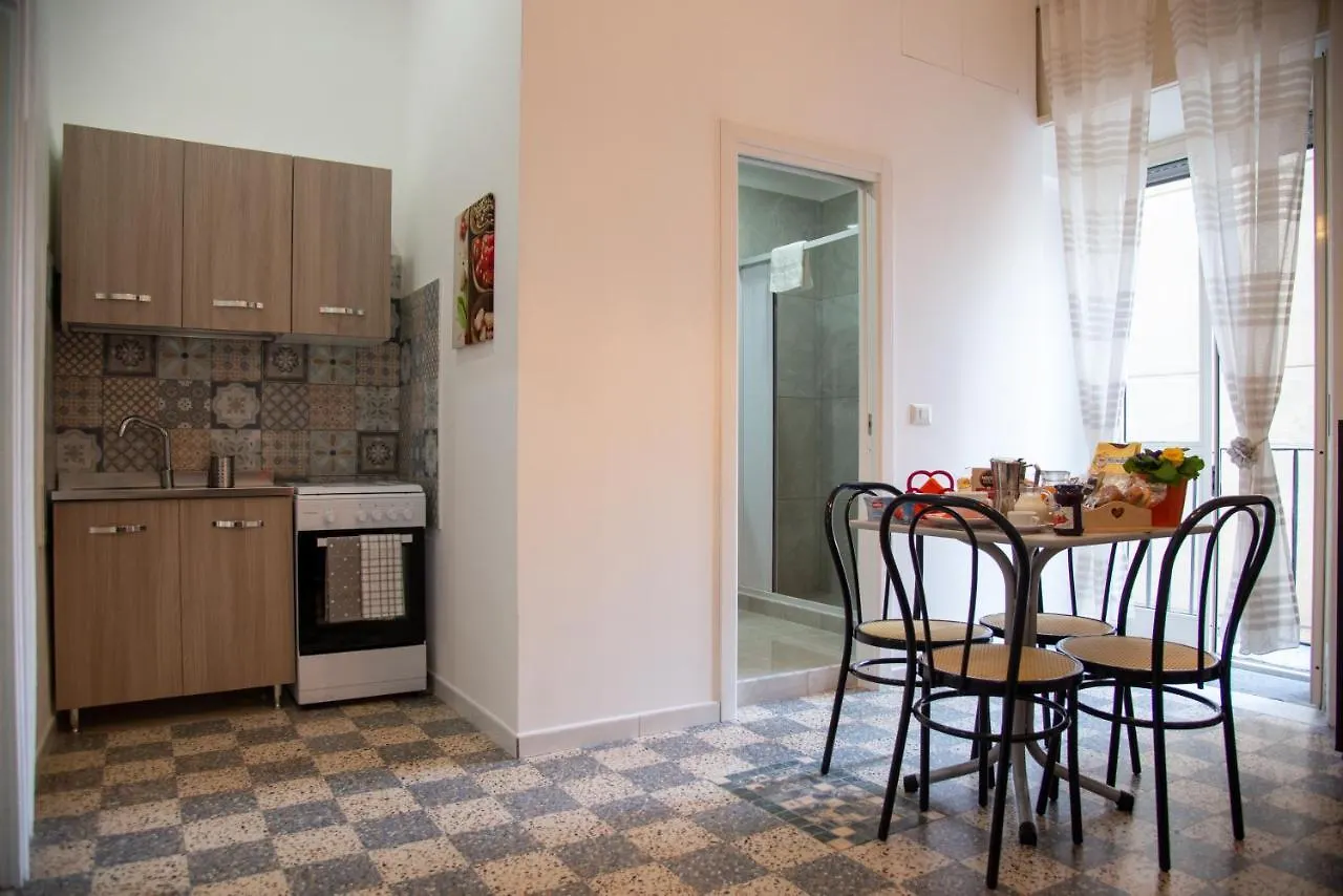 Domus Anticaglia By Domusextra Apartment Naples 0*,