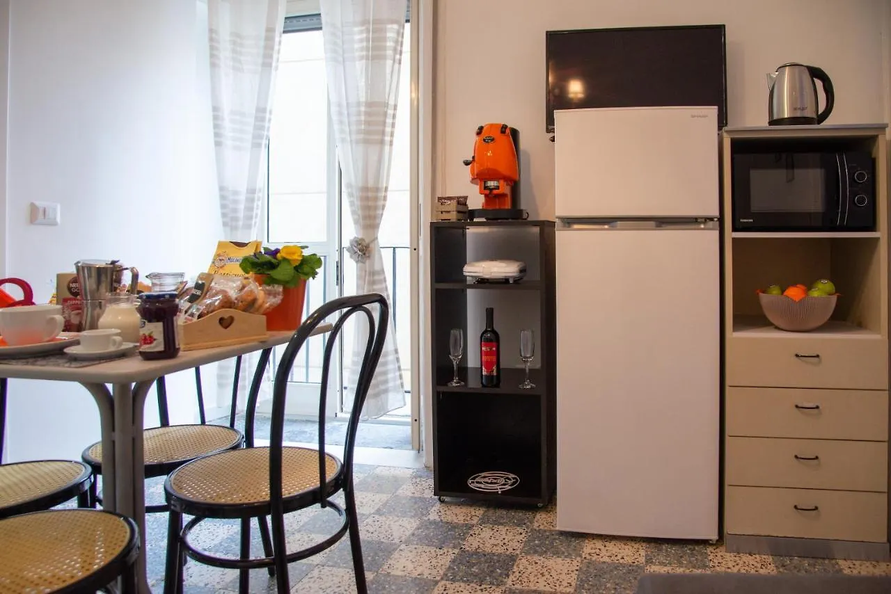 Domus Anticaglia By Domusextra Apartment Naples